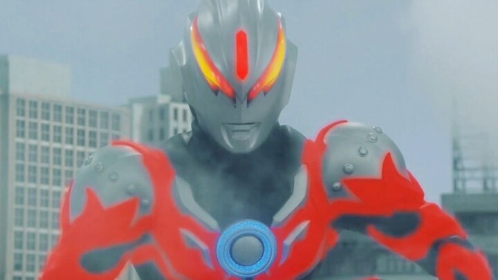 Ultraman Orb Thunder Shoulderpads-The power of rampage!