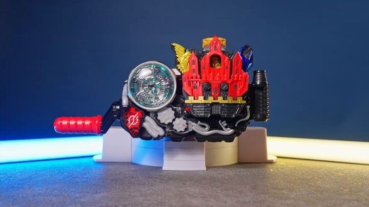 Kamen Rider Build DX Squeeze Driver and Gris Fully Enhanced Equipment [Unboxing Video]