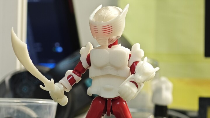 [การแสดงและชี้แจง] ชิ้นส่วนที่ดัดแปลงจาก Broco Kamen Rider Ryuki ของบุคคลที่สาม การแสดงและชี้แจงโมเด