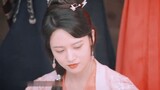 Khi chúng ta quan sát toàn cảnh của hài kịch là thảm kịch, các bạn sẽ ko lúc nào mỉm cười được nữa... "I Have a Fr
