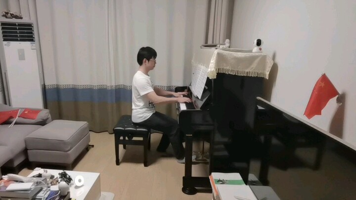 Can adults learn piano? He started to learn piano at the age of 30 and has persisted for 8 years. Ch
