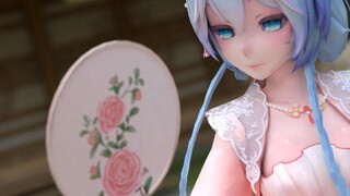 【MMD】มิกุ ฮัตสึเนะ กำลังมองหาช่วงเวลาดีๆ ที่อยู่ห่างออกไปหลายพันไมล์ เชิญชวนดวงจันทร์