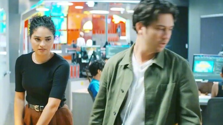 โปรแกรมเมอร์ใช้เวลาทั้งวันในการคิดว่าจะกำจัดเจ้านายของพวกเขาอย่างไร