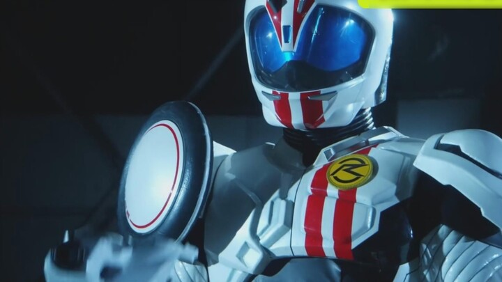 [Kamen Rider Mach] Dua bentuk khusus (Chaser Mach+Mahaser)