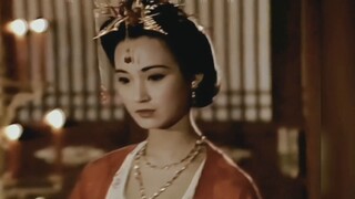 A real princess is a smile, a back figure playing the piano is also elegant and graceful丨The 1986 ve