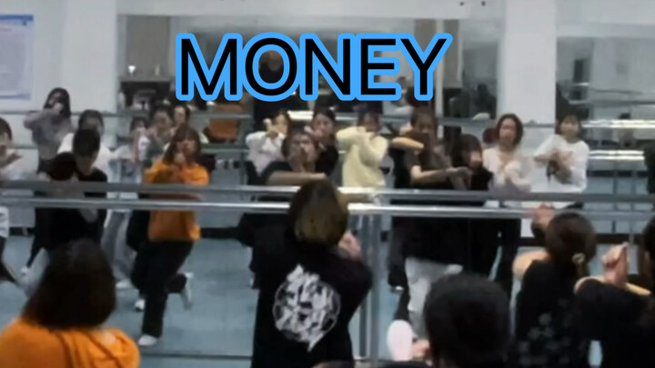 A dance cover of LISA's "MONEY" in the school