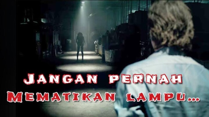 HANTU MENGERIKAN YG MUNCUL DALAM KEGELAPAN