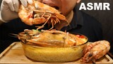 ASMR EATING SPICY MAGGI ASAM LAKSA NOODLES SOUP WITH GIANT TIGER PRAWNS