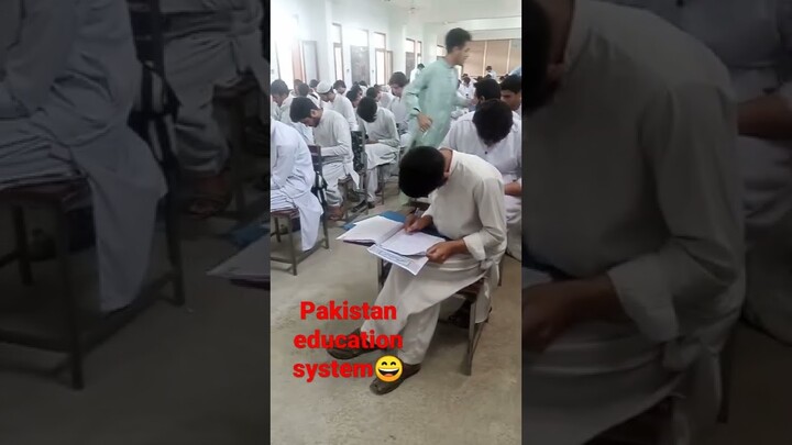 Pakistan education system what a beautiful environment WOW🤣🤣