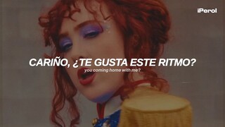 Chappell Roan - HOT TO GO! (Español + Lyrics) | video musical