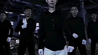 Thanh Hải rung chuyển, nhưng nó là ulb bốn giai đoạn