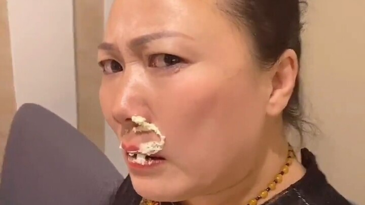 ผู้หญิงชื่อคุณคือความโลภ!