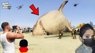 Biggest Megalodon Attack | Franklin & Shinchan Save Los Santos - GTA 5