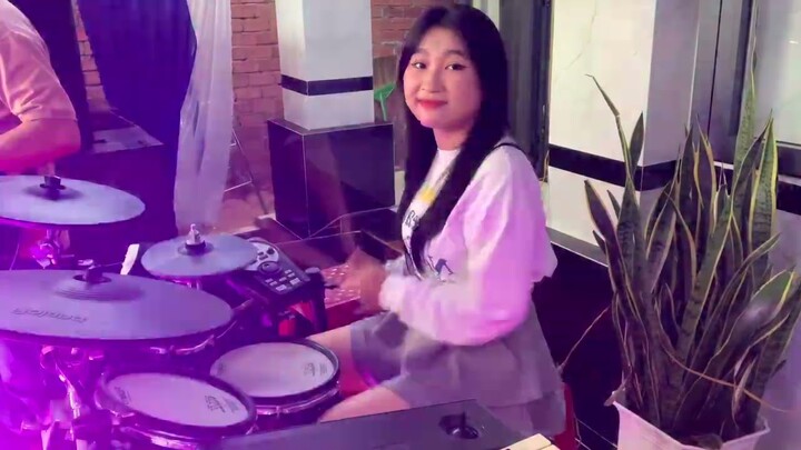 Girl Xinh Nhảy Quá Bôc Lửa Với Ca Khúc Cực Mạnh | Drum Ni Ni