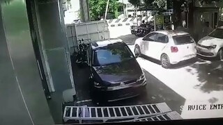 mobil baru beli belum sampe rumah uda masuk bengkel haha selamat