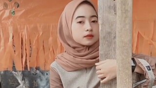 Aktivitas di desa para bidadari cantik