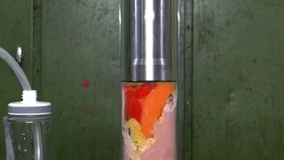 The hydraulic press violently decompresses! ! !