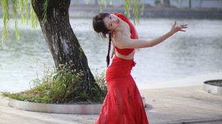 交大思源湖畔 | 翻跳《彩云之南》