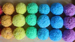 Stress-relieving soap strand balls