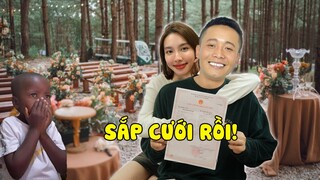 Quang Linh Vlogs và hoa hậu Thùy Tiên bất ngờ khoe giấy đăng ký kết hôn, khiến Lôi Con ngỡ ngàng