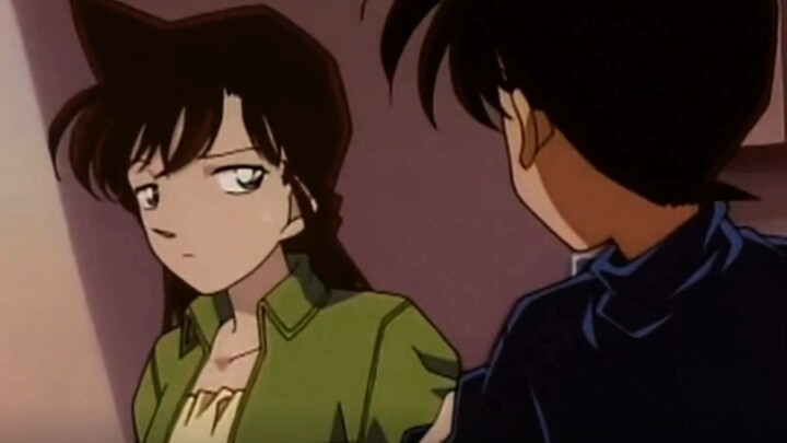 Shinichi, cậu dám hỏi thật đấy! Mouri Kogoro: Đợi tôi nhé nhóc!