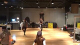 [Lisa]New dance Compass or map at the dance studio