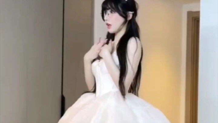 temenin aku dong..