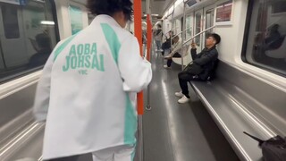 Oikawa Tooru đột nhập vào tàu điện ngầm