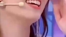 ความเป็นเจ้าของอย่างเอาแต่ใจของ Qiao Xin ทำให้ Yang Zi และ Qiao Xin เป็นตัวเลือกแรกสำหรับกันและกัน