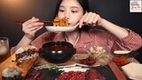 Đồ ăn Hàn : Nhăm nhăm gỏi thịt bò, sashimi bò sống cùng bánh mì kẹp thịt bò 4 #MonngonHan