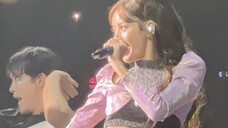 Panggung solo konser LISA Macau Lalisa+Money