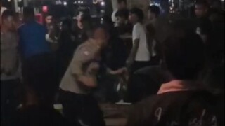 ngeri polisi vs tni baku hantam