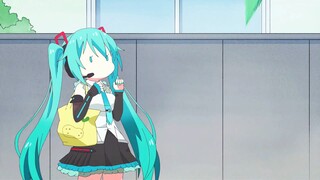 Itu Hatsune Miku! Hak cipta benar-benar memungkinkan Anda melakukan apa pun yang Anda inginkan...