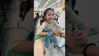 PRANK TINGGALIN ALUNA DAN AMANDA DI SUPERMARKET‼️😂 #shorts #alunadanamanda #alviandmiracle