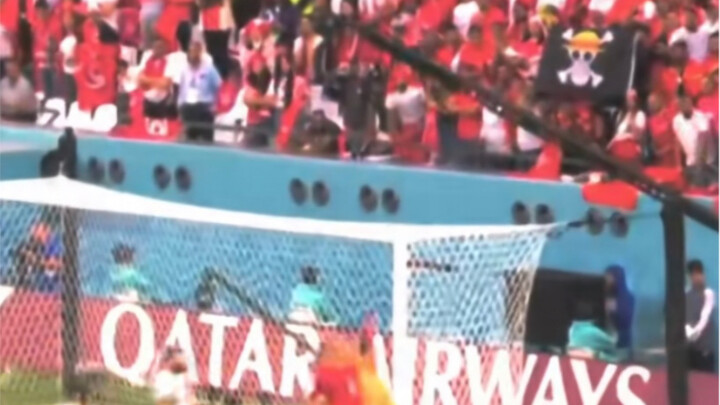 Kemunculan tiba-tiba bendera Bajak Laut Topi Jerami di Piala Dunia Qatar mengingatkan saya pada pema