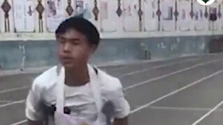 The 17-year-old boy "jumped" after completing the 1000-meter physical education test in the high sch