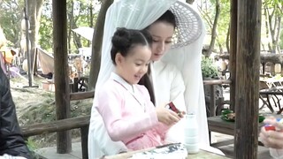 [Dilraba] Hậu trường cũng là loạt phim rất thú vị - Hậu trường của Fengjiu - Dì đến đây & Reba bế đứ