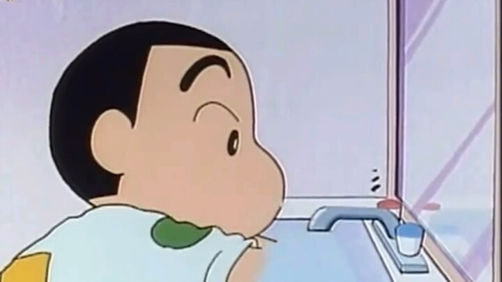 Cuộc sống hàng ngày của "Crayon Shin-chan" Shin-chan nếu không bị đánh một ngày thì toàn thân sẽ cảm