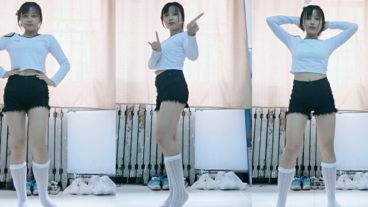 宿舍练习shake it 原相机下拍摄的也太..真实了