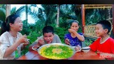 Lần Đầu Nấu Sup Cua Thấy Mẹ Ăn Ngon Con Mừng Lắm  | ATHMC