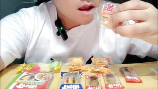 MUKBANG MINI GUMMY JELLY PARTY , HAMBURGER,COLA, FRIES ,PIZZA CANDIES