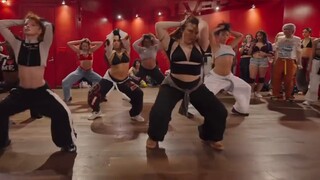 【JoJo Gomez】ท่าเต้นใหม่ของ JoJo, เพลงใหม่ของ Tamei, Sports Car