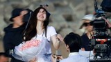 [Zhao Lusi and Chen Zheyuan] I have to say that the Reuters photo of the proposal was taken very wel