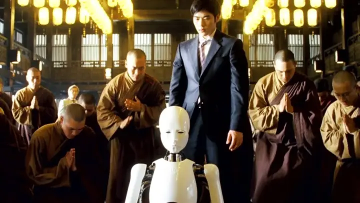 A Robot Become A Monk While Working At A Temple And He Teaches A Lesson of Peace For Humankind