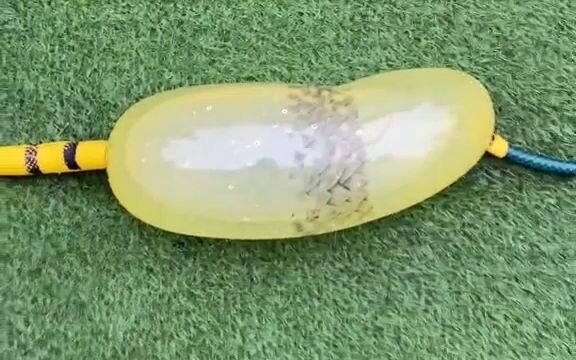 What kind of sand sculpture decompression video is this? Why did I finish watching it...