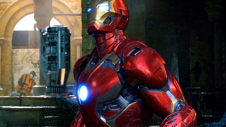 Iron Man adalah yang paling dekat dengan armor buku komik, dan kekuatan tempurnya sangat kuat.