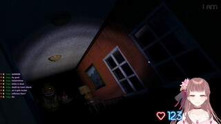 Vtuber Girl scared of dolls? (FNAF 4)