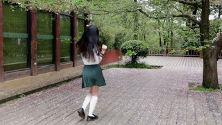 【Air Sauce】 Dress up as Kagome and dance the secretary dance? !