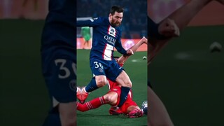 Moment Kaki Messi Hampir Patah Gara-Gara Pemain Ini!||#shorts #messi