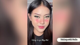 Makeup theo trend tiktok